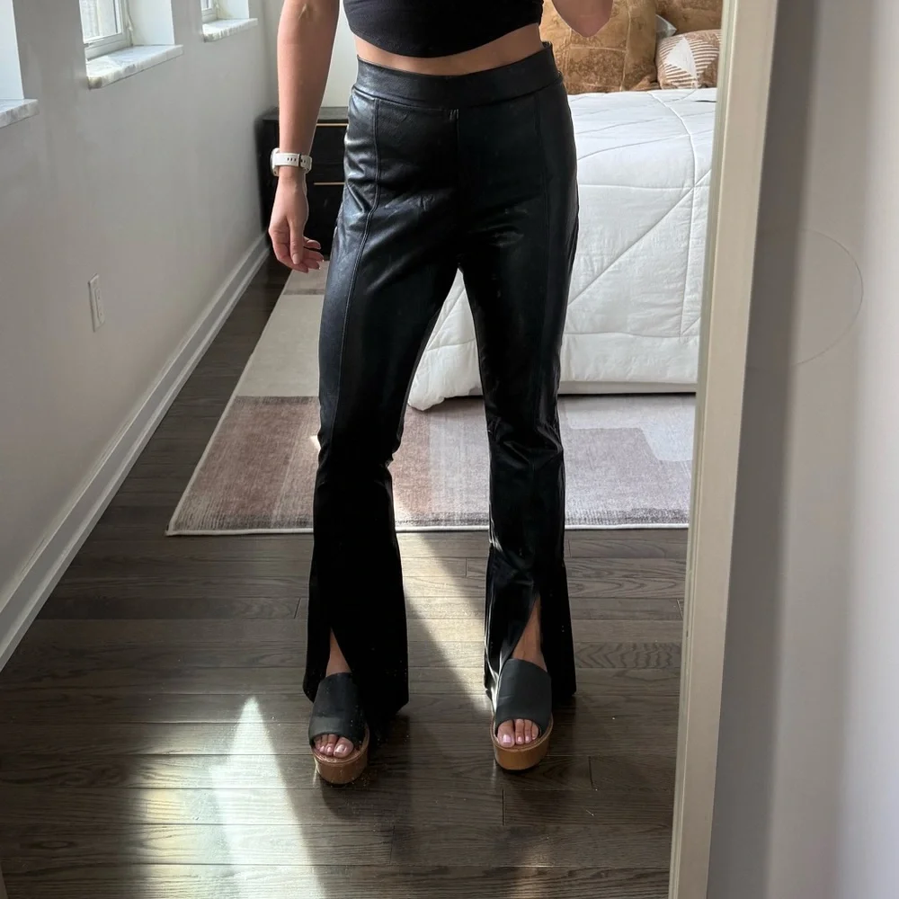 Commando Black Leather Women's Pants - Picture 3 of 5